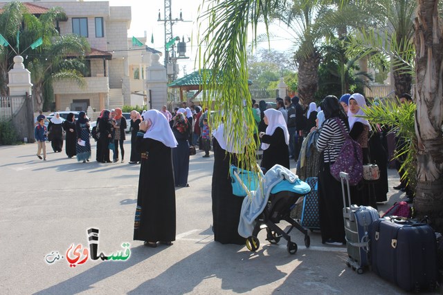  كفرقاسم : 3 حافلات من معتمري عطلة الربيع الفوج الثاني   يغادرون البلدة باتجاه الديار الحجازية والمئات في وداعهم 